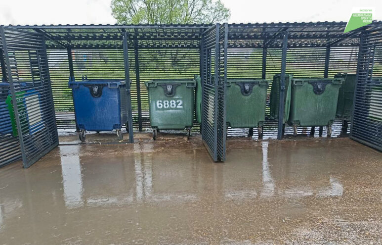 В Ржеве установили специальные контейнеры для раздельного накопления отходов В Ржеве установили специальные контейнеры для раздельного накопления отходов