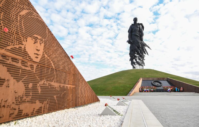 Торжества в честь Дня Победы проходят у Ржевского мемориала В "Ночь музеев" филиал Музея Победы в Ржеве посетили больше 1300 человек