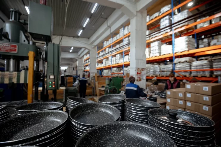 Предприятие по производству антипригарной посуды набирает сотрудников в Тверской области Предприятие по производству антипригарной посуды набирает сотрудников в Тверской области