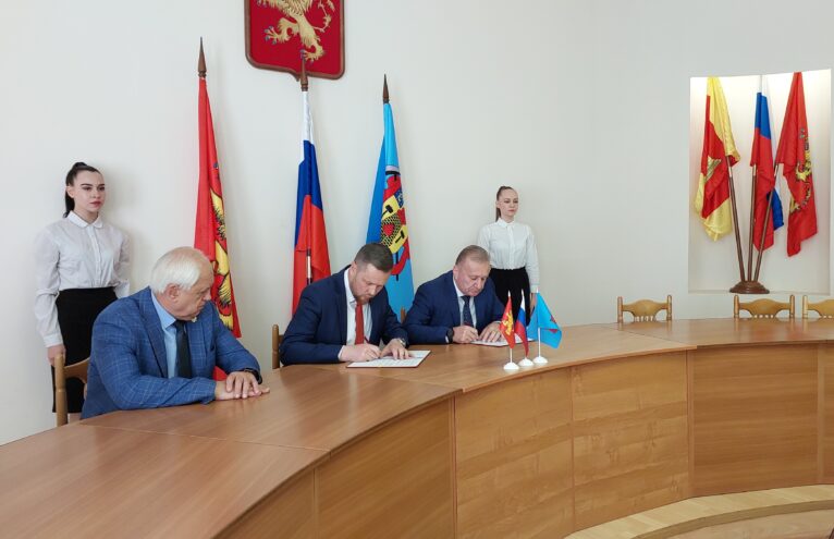 Главы Ржевского округа и Луганска подписали соглашение о сотрудничестве