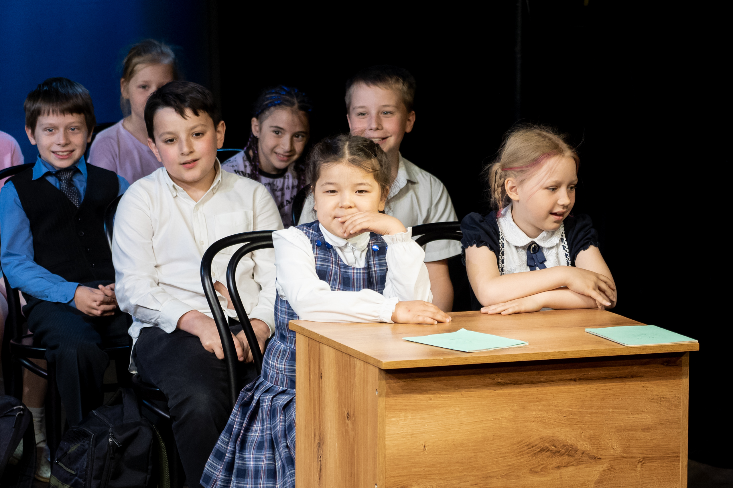 В гостях у сказки: Как тверские школьники пришли посмотреть спектакль и стали артистами