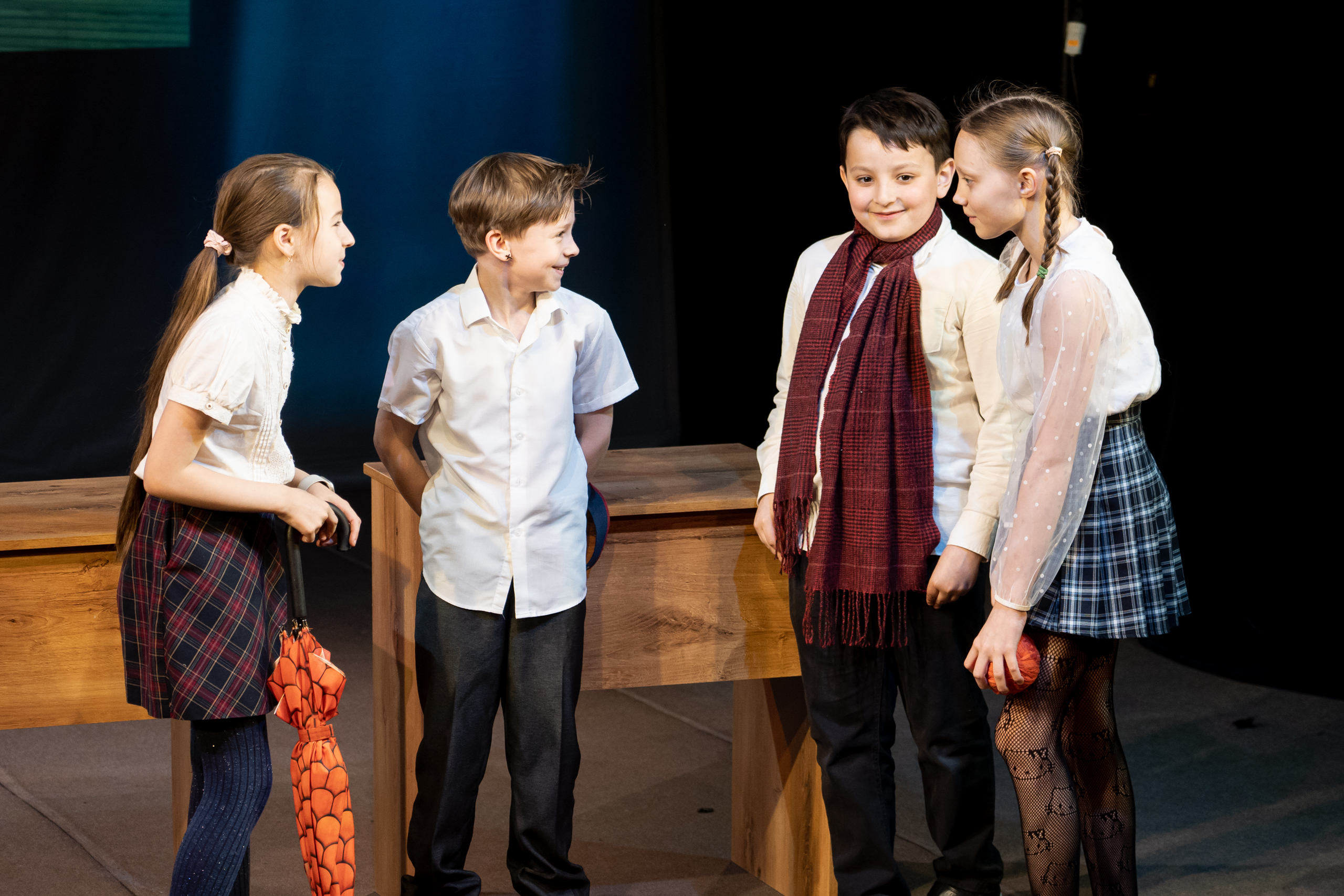 В гостях у сказки: Как тверские школьники пришли посмотреть спектакль и стали артистами