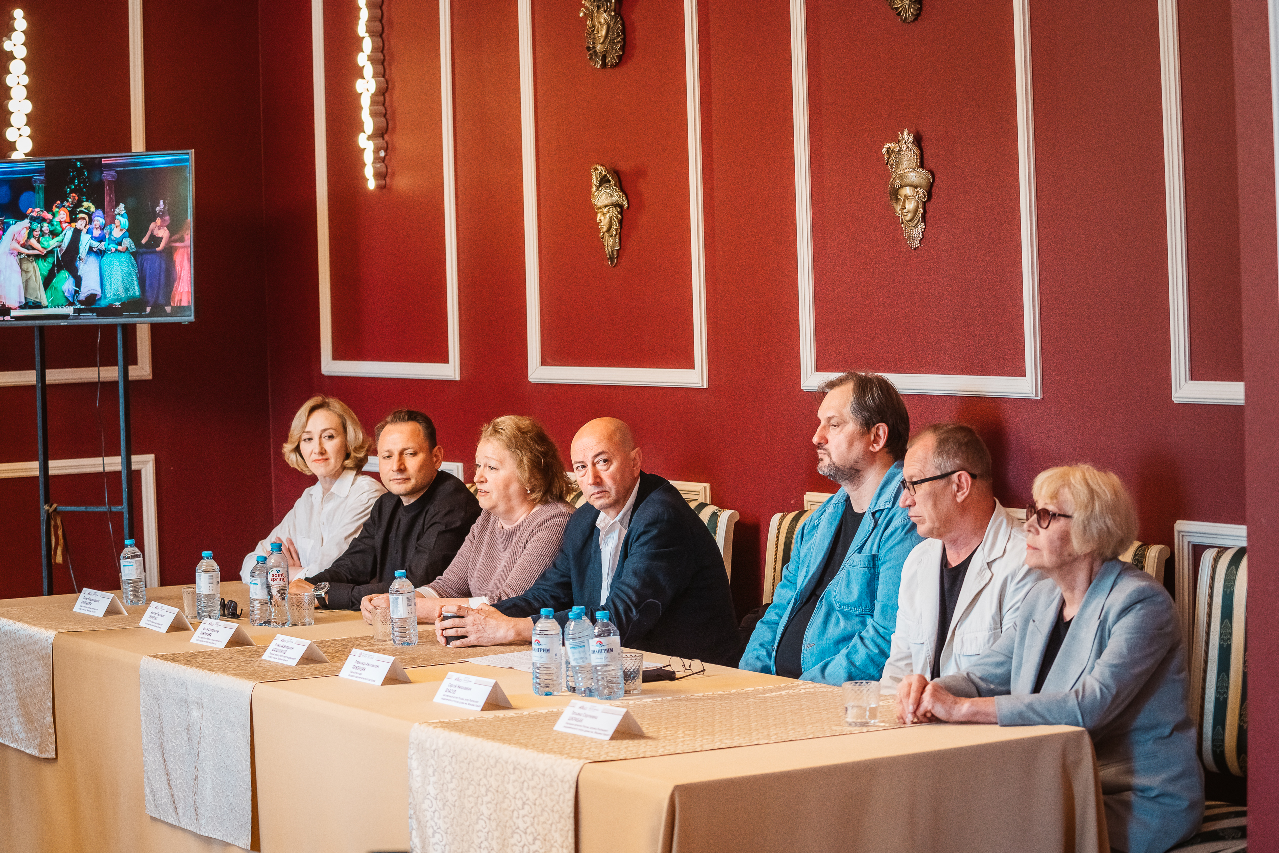 В Твери завершились гастроли Ростовского театра драмы имени Максима Горького В Твери завершились гастроли Ростовского театра драмы имени Максима Горького