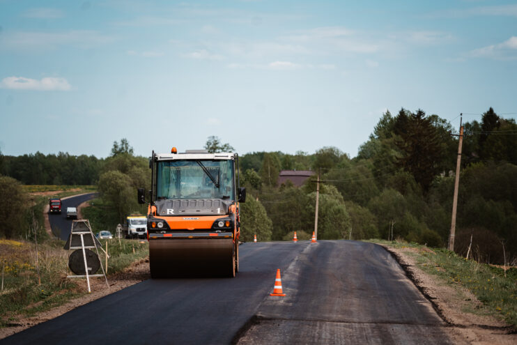 Игорь Руденя: Объём дорожных работ с 2016 года на региональных и муниципальных трассах в Верхневолжье вырос в 4 раза
