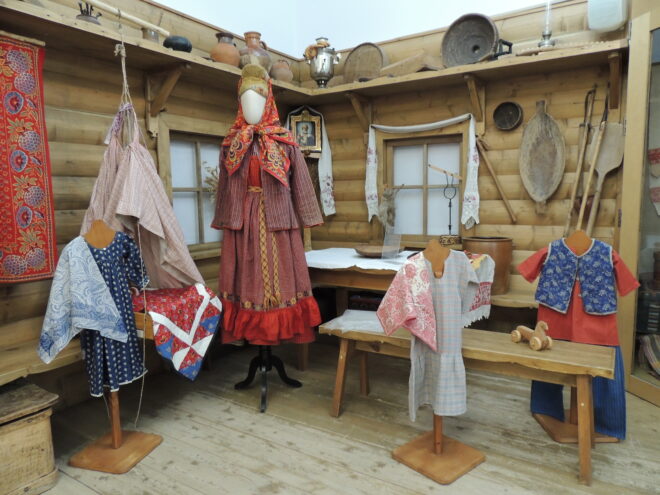 В Твери открылась выставка «Родился – для венца сгодился» В Твери открылась выставка «Родился – для венца сгодился»