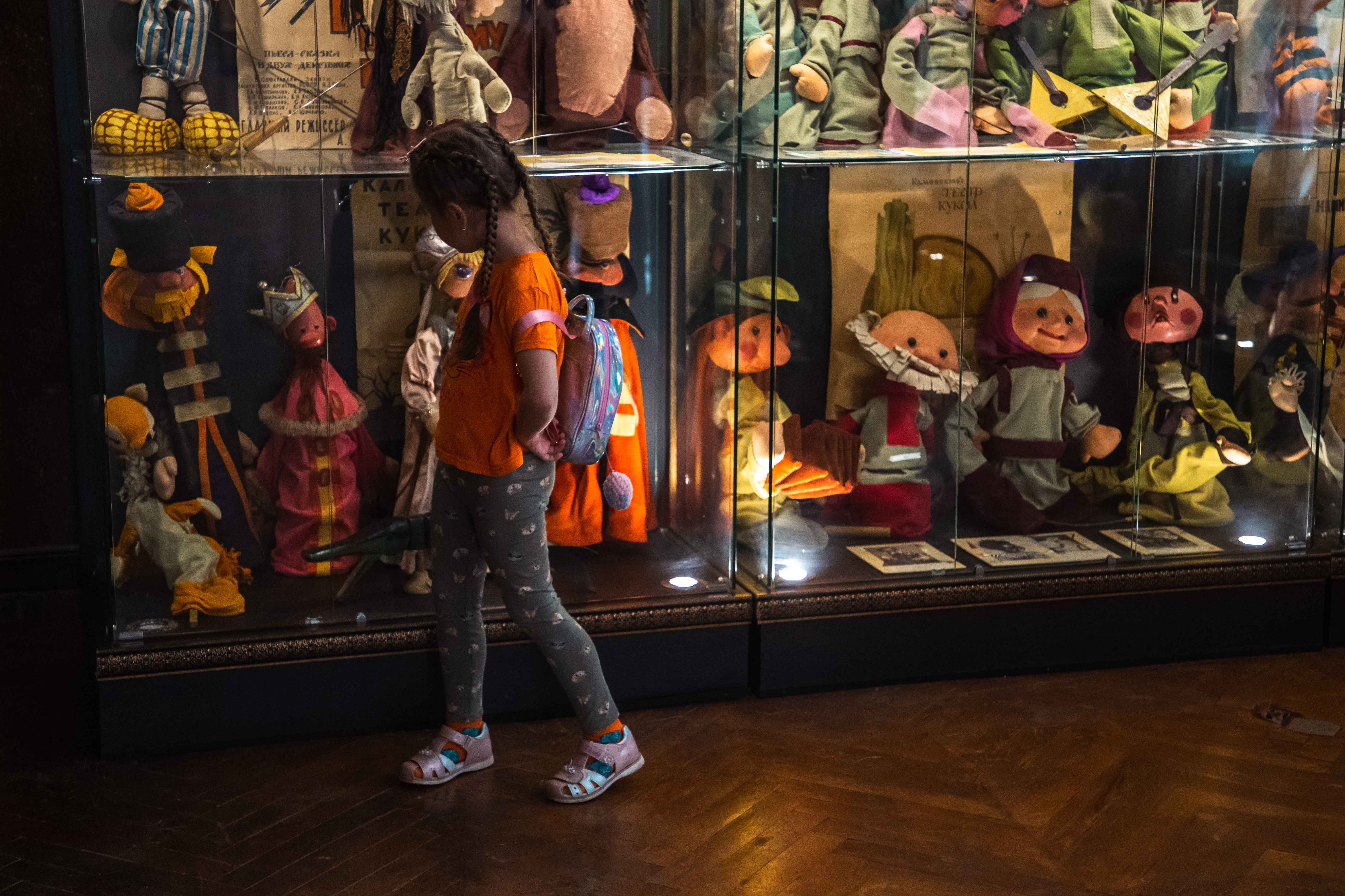 Путешествие по закулисью: Тверской театр кукол пригласил зрителей в мастерские