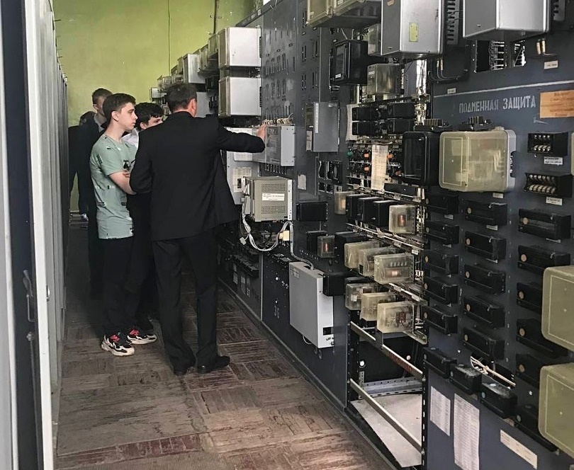 Студенты Вышневолоцкого колледжа побывали с экскурсией на подстанции Тверьэнерго
