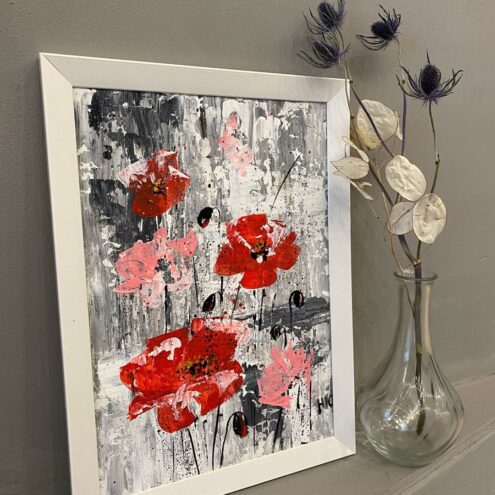 Жителей Твери приглашают нарисовать великолепные цветущие маки В Тверском музейно-выставочном центре пройдет мастер-класс «Абстракция. Маки»