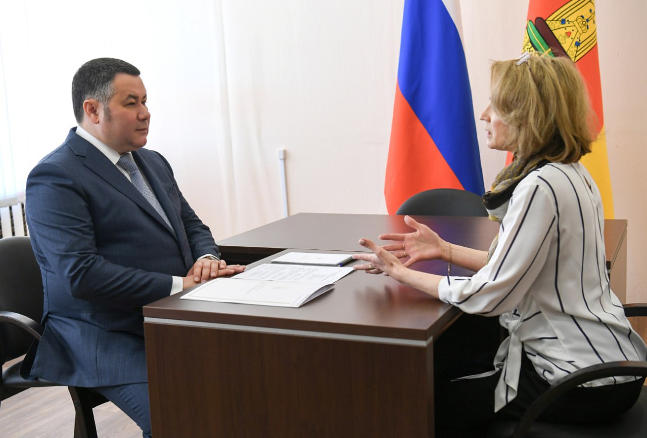 Для коллективов Краснохолмского Дома народного творчества приобретено оборудование и костюмы Для коллективов Краснохолмского Дома народного творчества приобретено оборудование и костюмы