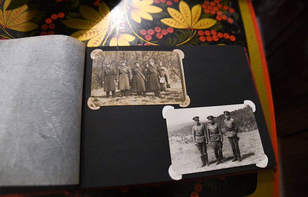 Игорь Руденя поздравил с днем рождения ветерана Владимира Николаевича Левандовского