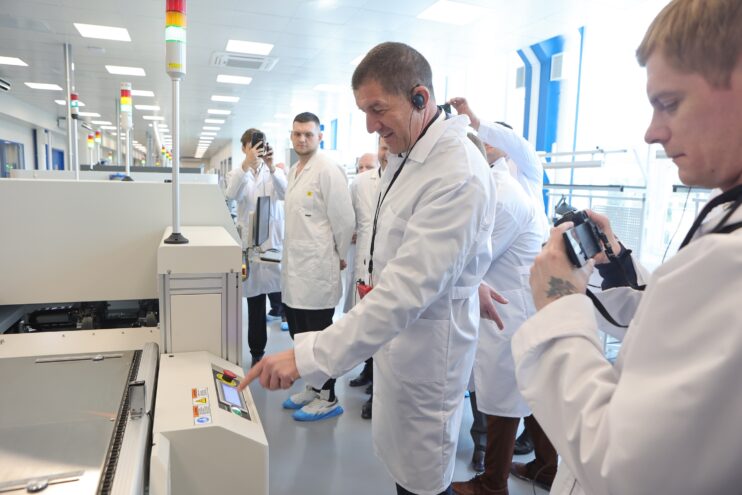 В авангарде цифрового развития: в Петербурге начат выпуск отечественных печатных плат и телекоммуникационного оборудования В авангарде цифрового развития: в Петербурге начат выпуск отечественных печатных плат и телекоммуникационного оборудования