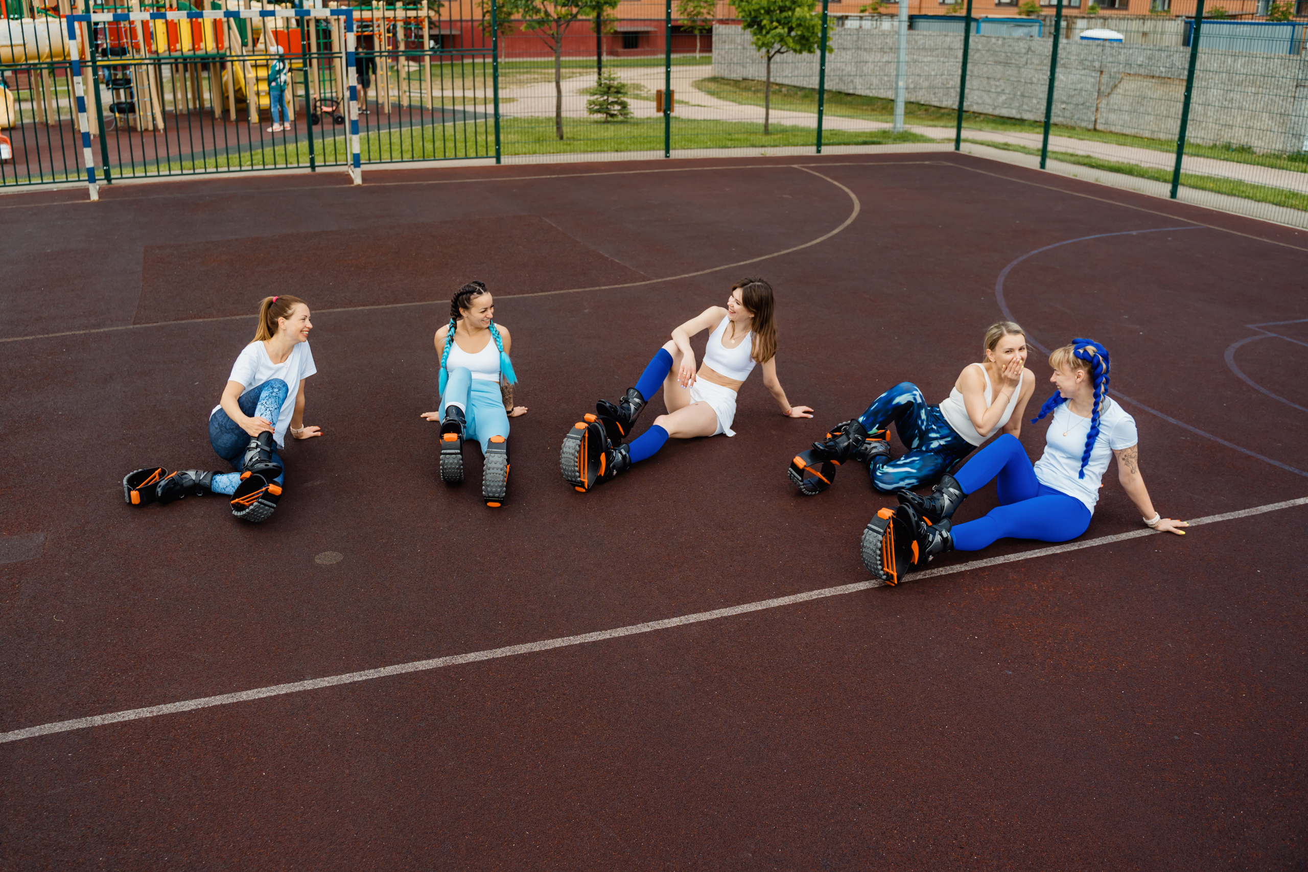 Жителей Твери приглашают на тренировки на мини-батутах Жителей Твери приглашают на тренировки на мини-батутах