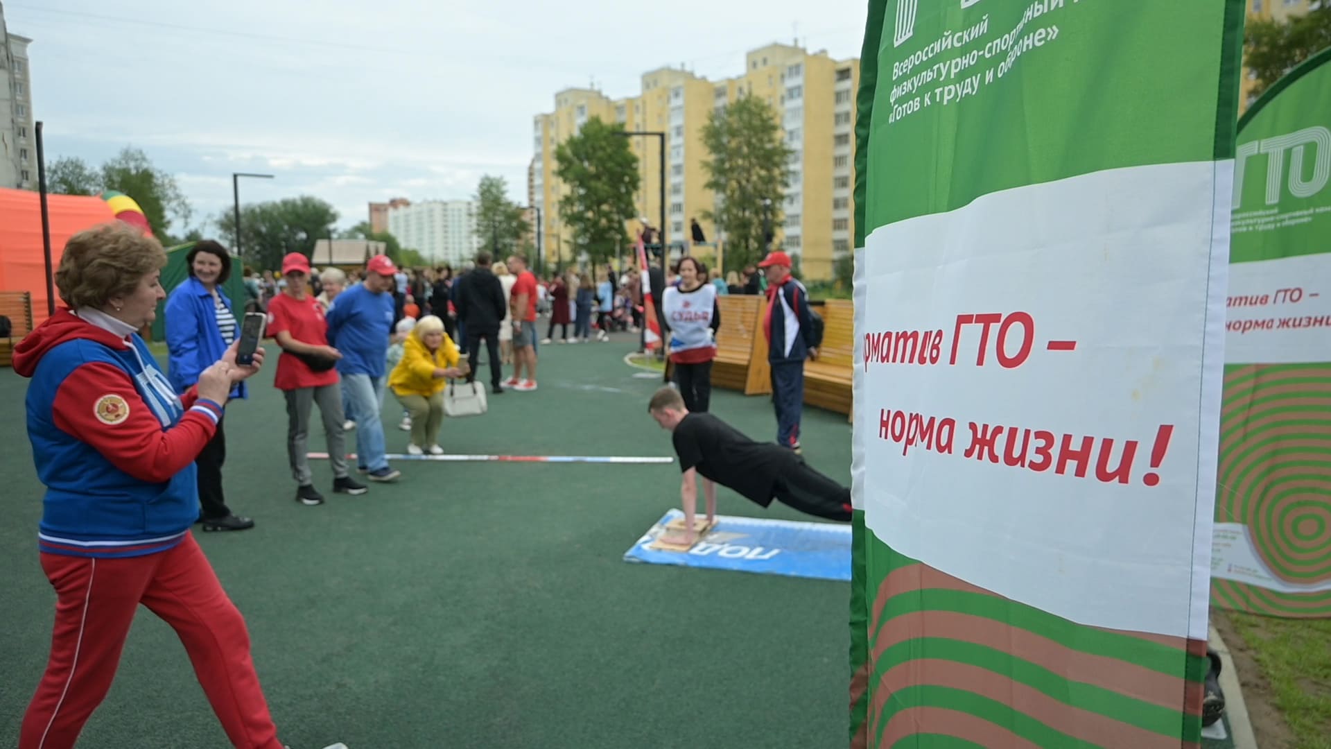 В Твери прошли праздники в новых благоустроенных дворах