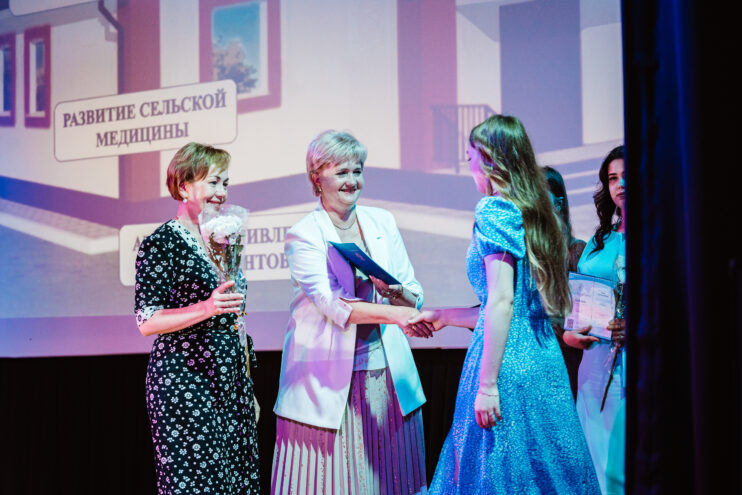 Порядка 500 выпускников медицинских колледжей Тверской области придут на работу в учреждения здравоохранения региона Порядка 500 выпускников медицинских колледжей Тверской области придут на работу в учреждения здравоохранения региона