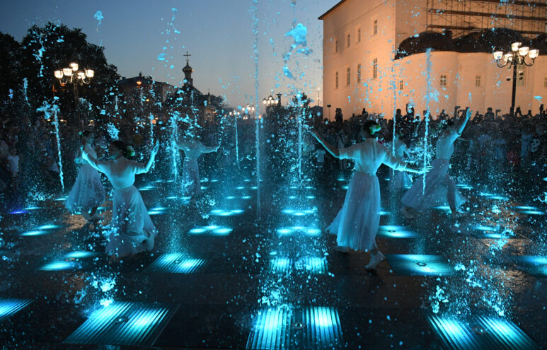 В Твери запустили световое и музыкальное сопровождение нового фонтана