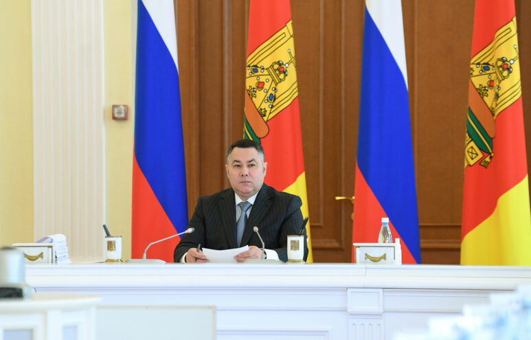 Игорь Руденя: В Тверской области по просьбам многодетных семей увеличен размер сертификата на приобретение автомобиля Игорь Руденя: В Тверской области по просьбам многодетных семей увеличен размер сертификата на приобретение автомобиля