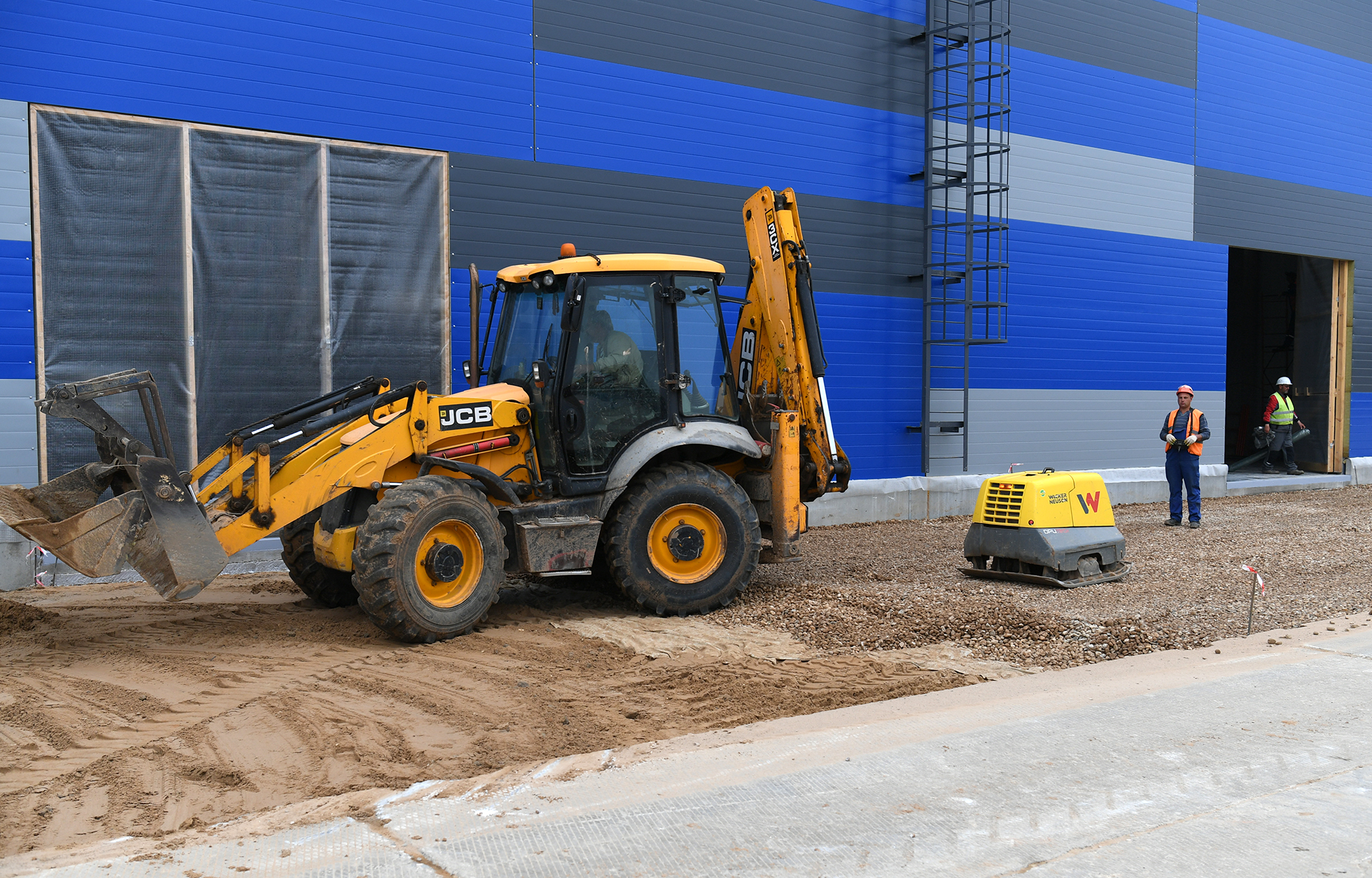 В «Боровлево-2» исполняется новый инвестиционный проект по производству стеллажного оборудования и металлообрабатке