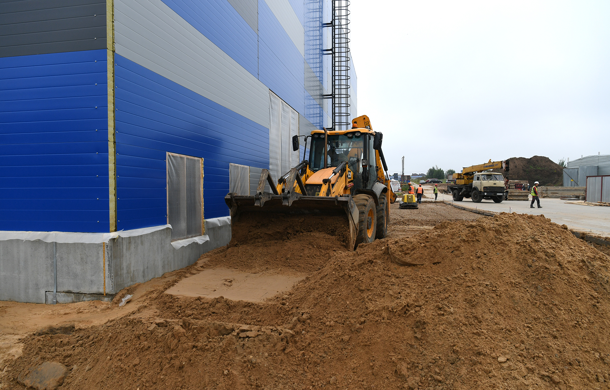 В «Боровлево-2» исполняется новый инвестиционный проект по производству стеллажного оборудования и металлообрабатке