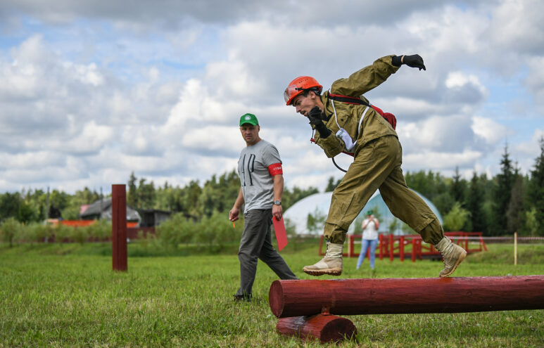 В Тверской области выбрали лучшего лесного пожарного