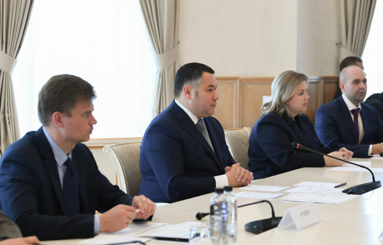 Тверская область развивает партнерство с Китайской Народной Республикой: губернатор Игорь Руденя провел встречу с делегацией провинции Ляонин Тверская область развивает партнерство с Китайской Народной Республикой: губернатор Игорь Руденя провел встречу с делегацией провинции Ляонин