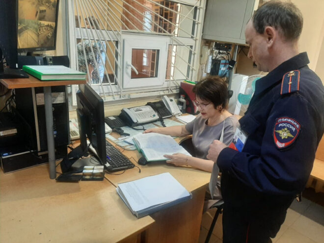 Представитель общественности посетила межмуниципальный отдел МВД России «Западнодвинский»