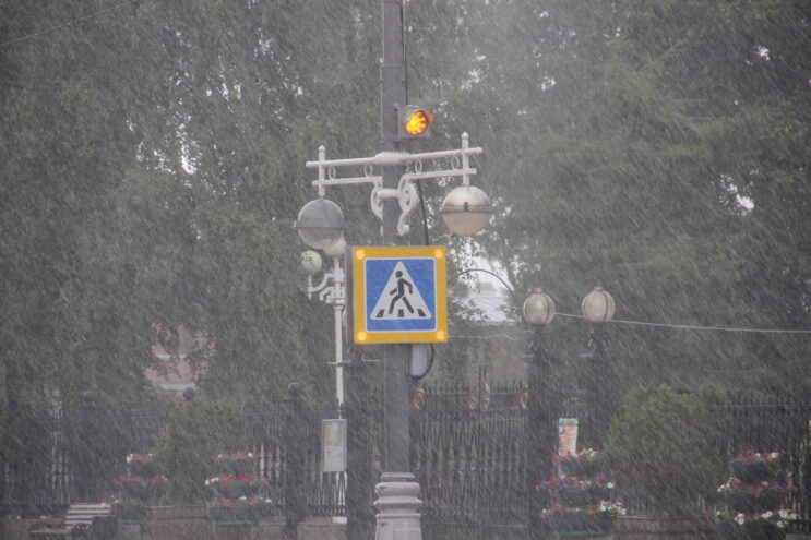 Завтра в Тверской области ожидается сильный дождь Завтра в Тверской области ожидается сильный дождь