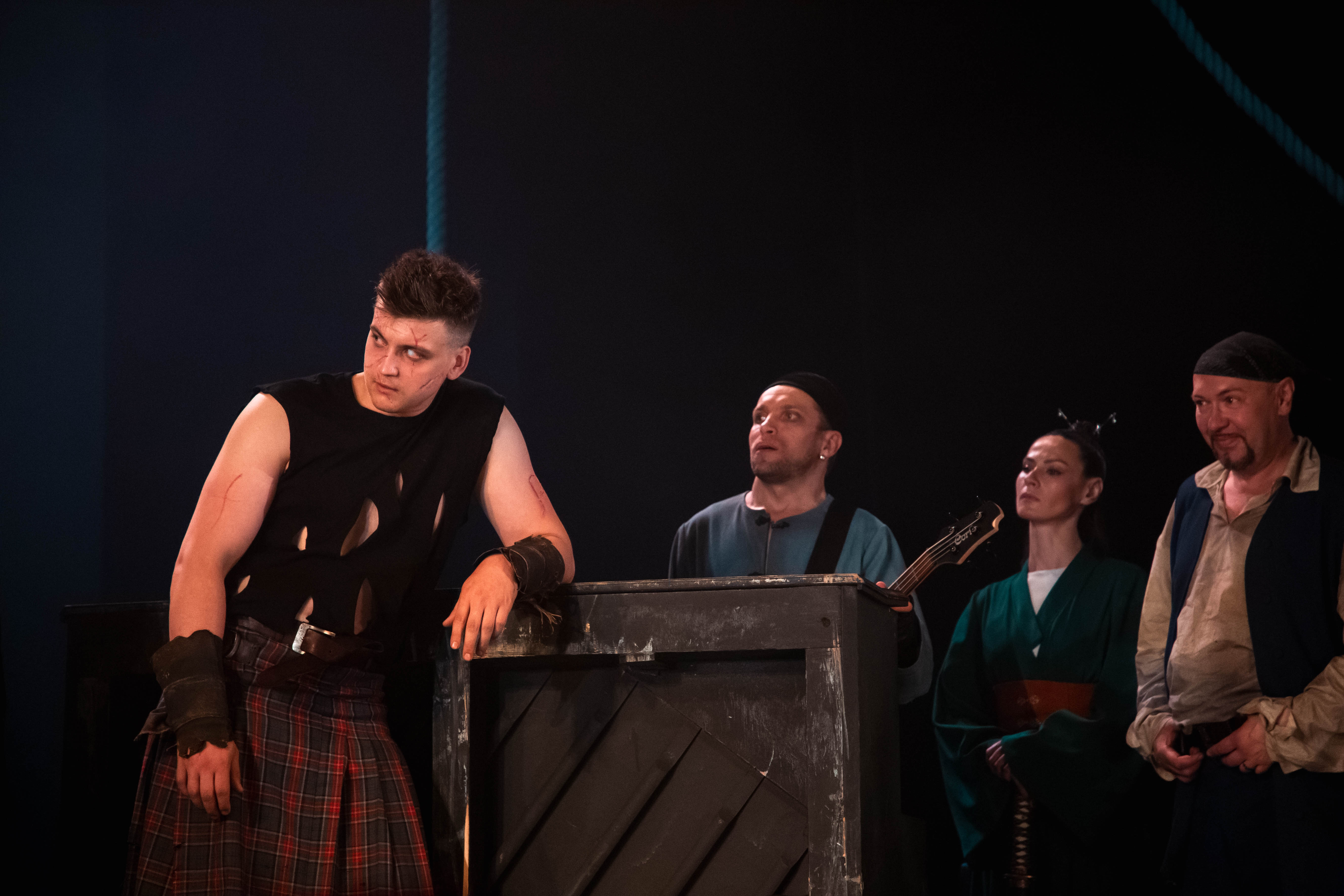 История одного предательства: ТЮЗ представил свою версию "Острова сокровищ"