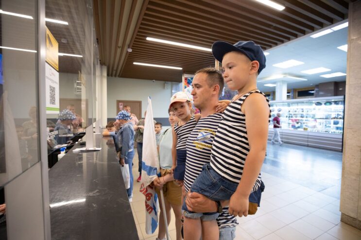 В День ВМФ для гостей в тельняшках вход в Ржевский филиал Музея Победы будет бесплатным В День ВМФ для гостей в тельняшках вход в Ржевский филиал Музея Победы будет бесплатным