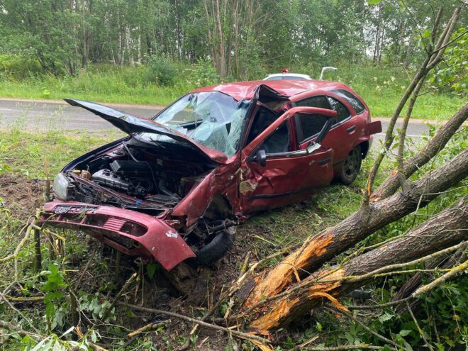 В Тверской области двое подростков попали в серьезное ДТП