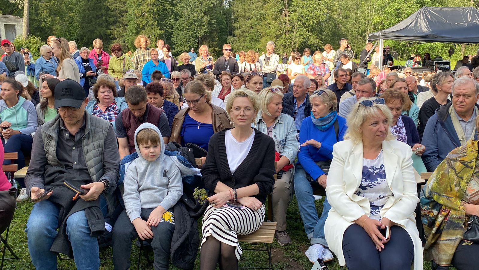 «Музыкальная экспедиция» приехала в усадьбу Знаменское-Раек