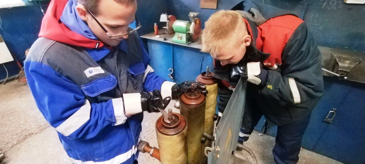 Студенческие отряды постигают профессию на объектах электросетевого комплекса Тверьэнерго