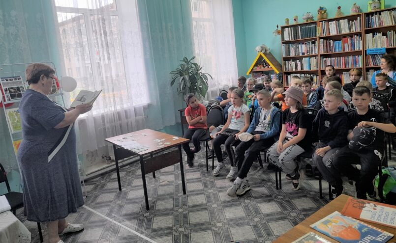 В Детской библиотеке Западной Двины вспоминали Владимира Маяковского