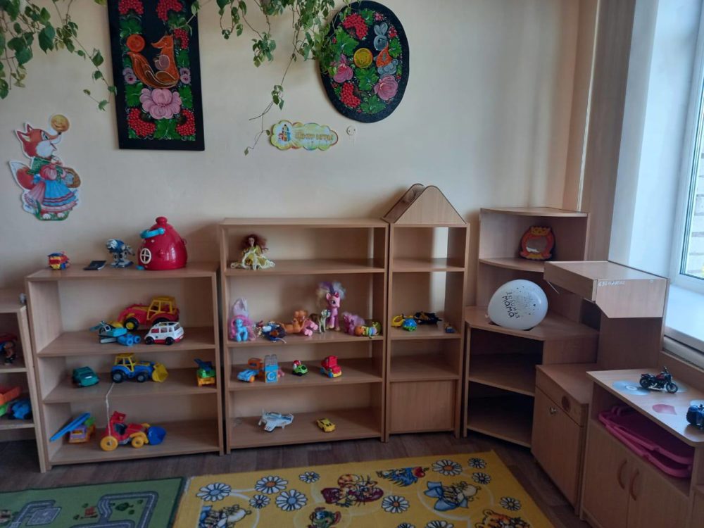 В детском саду Калязинского района девочку придавил стеллаж с игрушками В детском саду Калязинского района девочку придавил стеллаж с игрушками