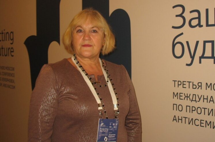 Светлана Зверева: Институт семьи в России силен традиционными моральными устоями Светлана Зверева: Институт семьи в России силен традиционными моральными устоями