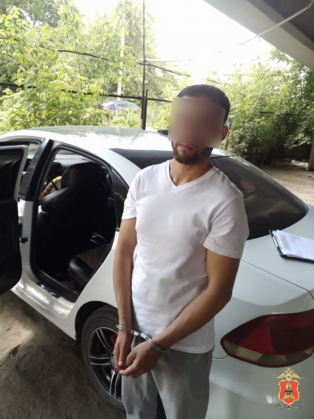 В Тверской области арестовали водителя, перевозившего крупную партию героина