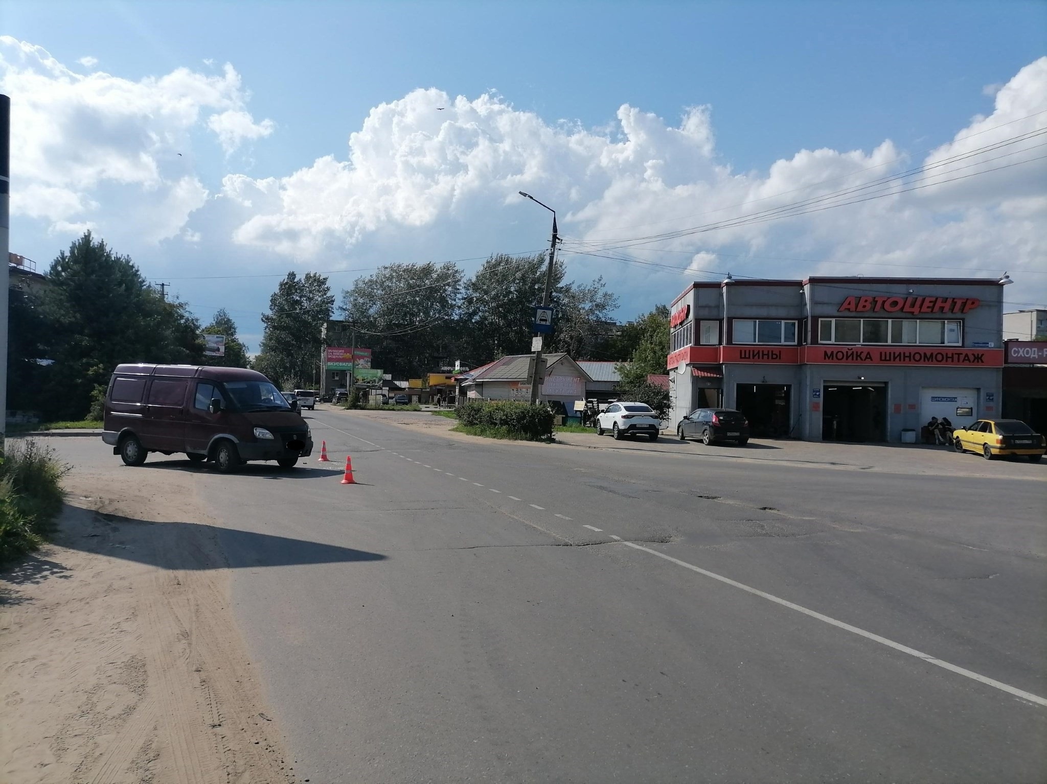 В Тверской области в аварии пострадал велосипедист В Тверской области в аварии пострадал велосипедист