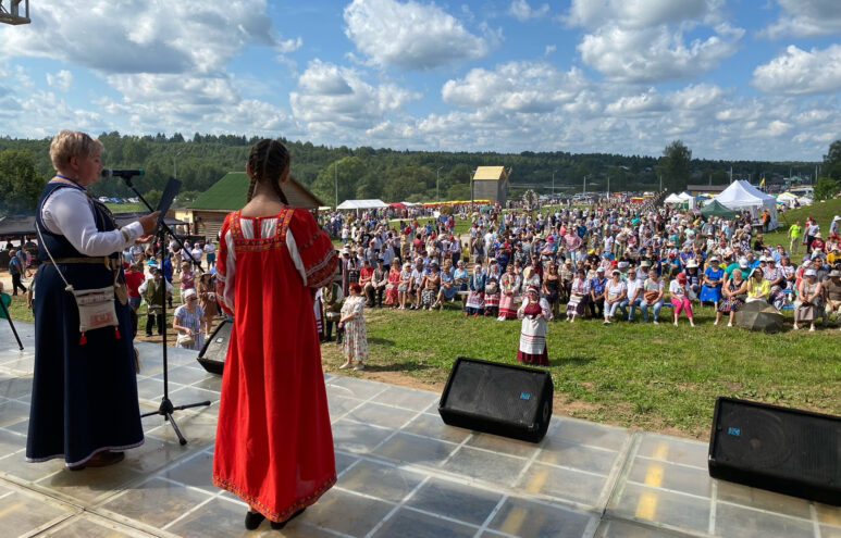 Больше 10 тысяч туристов посетили Международный фестиваль карельского пирога «Калитка» Больше 10 тысяч туристов посетили Международный фестиваль карельского пирога «Калитка»