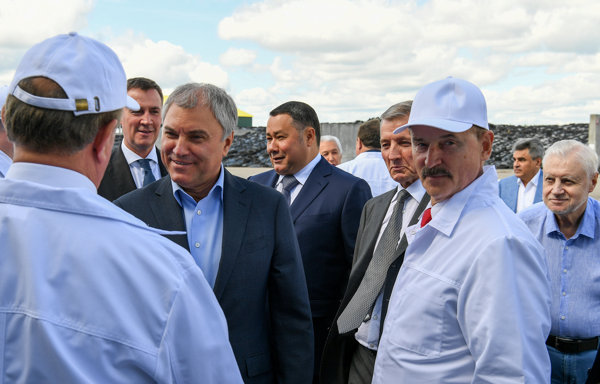 Вячеслав Володин, Дмитрий Патрушев и Игорь Руденя посетили предприятия ГК «АгроПромкомплектация» в Тверской области