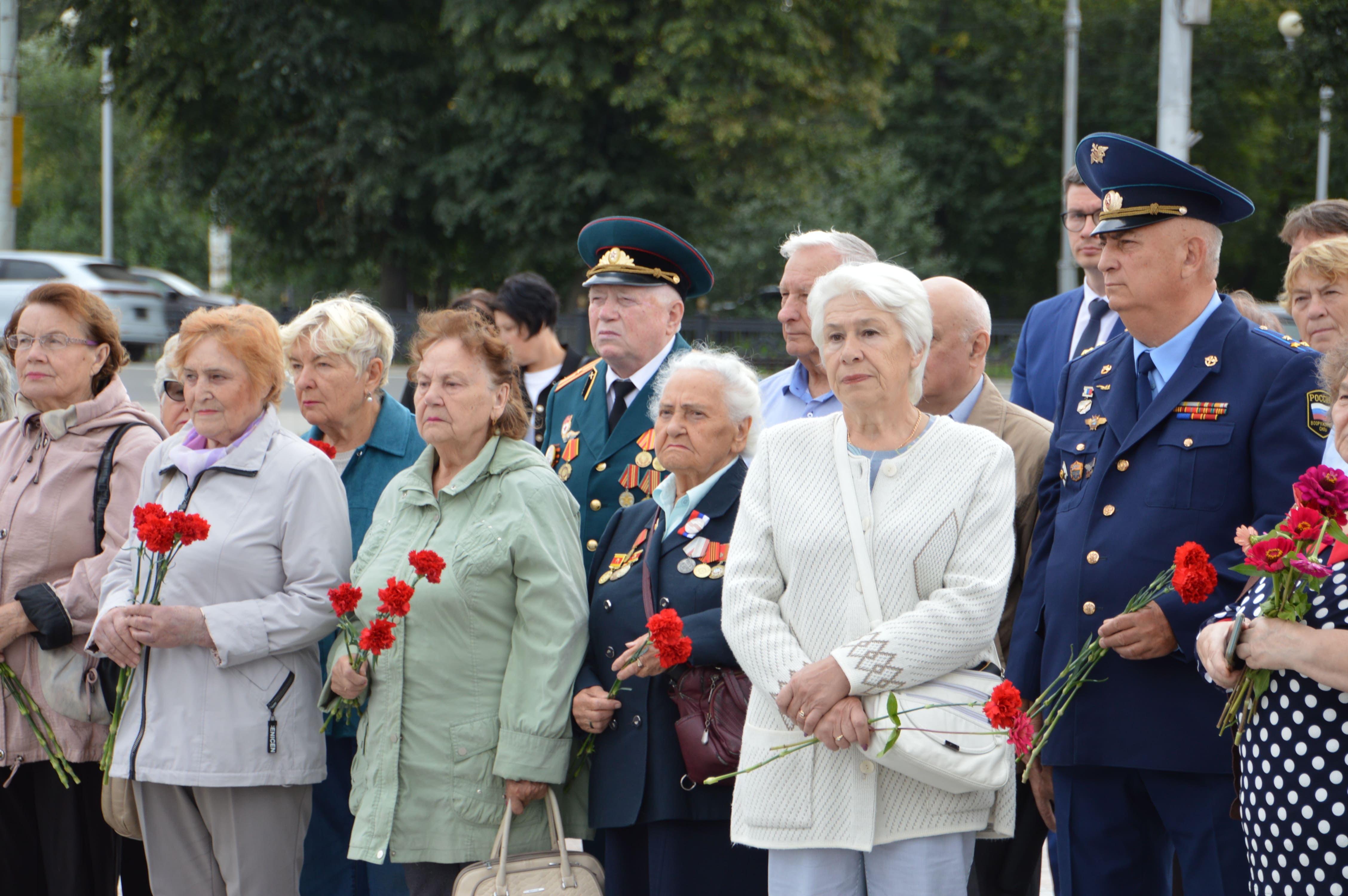 В Твери празднуют 80-ю годовщину победы в Курской битве