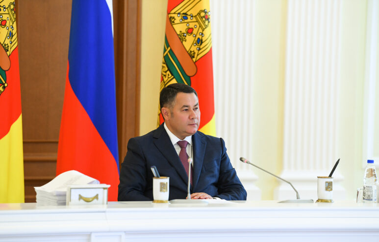 Игорь Руденя: Ремонтные работы на дорогах Верхневолжья продолжаются в больших объемах Игорь Руденя: Ремонтные работы на дорогах Верхневолжья продолжаются в больших объемах