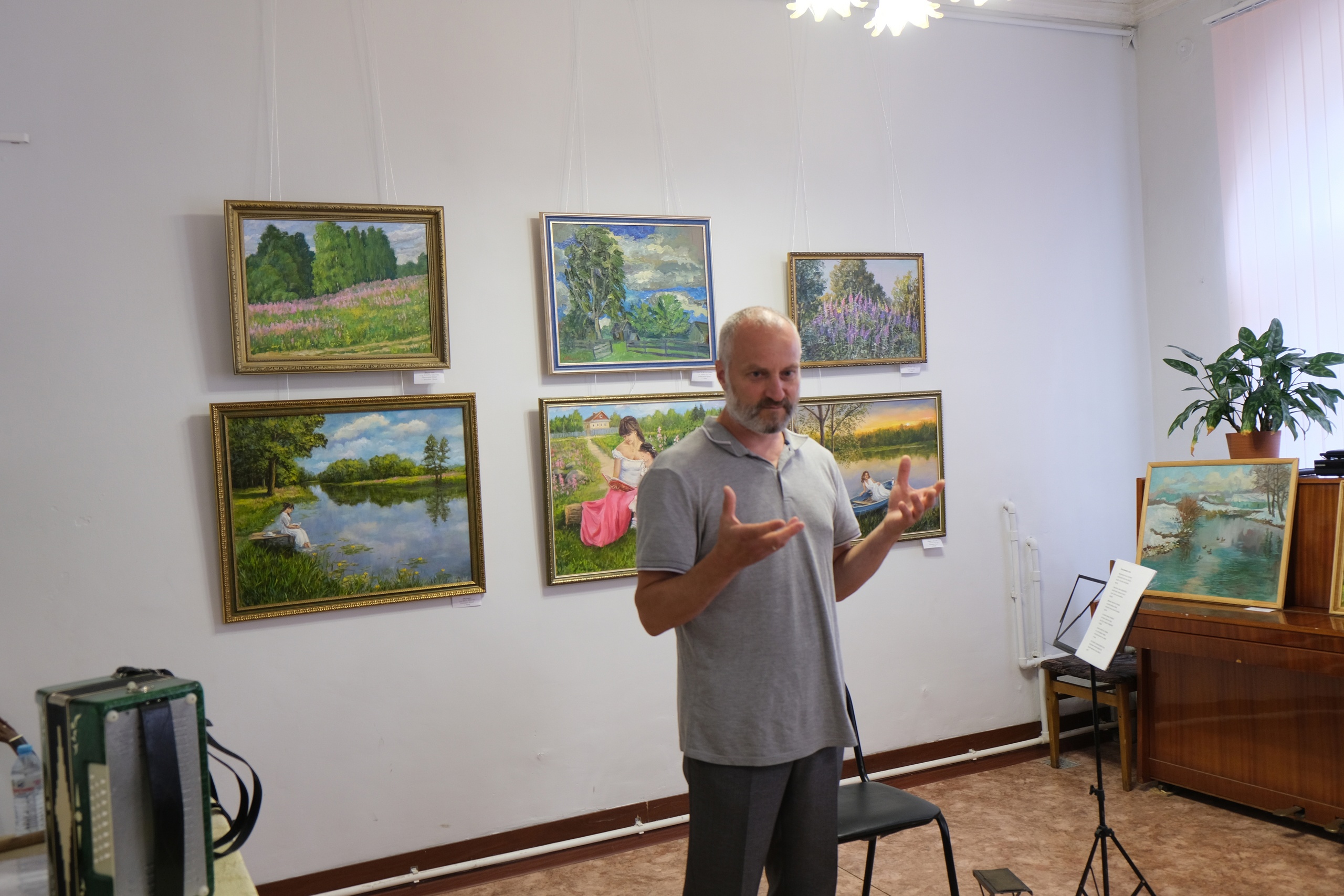 В городе Нелидово прошла встреча с фольклористом Николаем Боярских В городе Нелидово прошла встреча с фольклористом Николаем Боярских