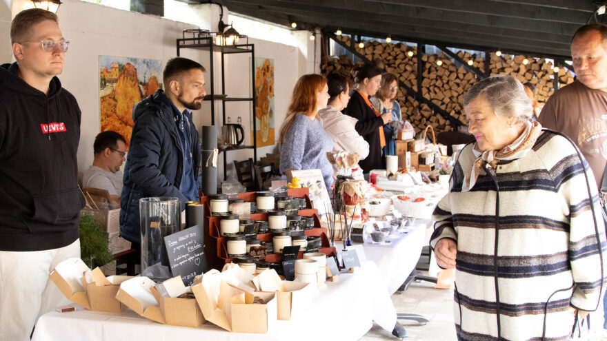 В Торжке проходит гастрономический фестиваль «Хлебный спас» В Торжке проходит гастрономический фестиваль «Хлебный спас»