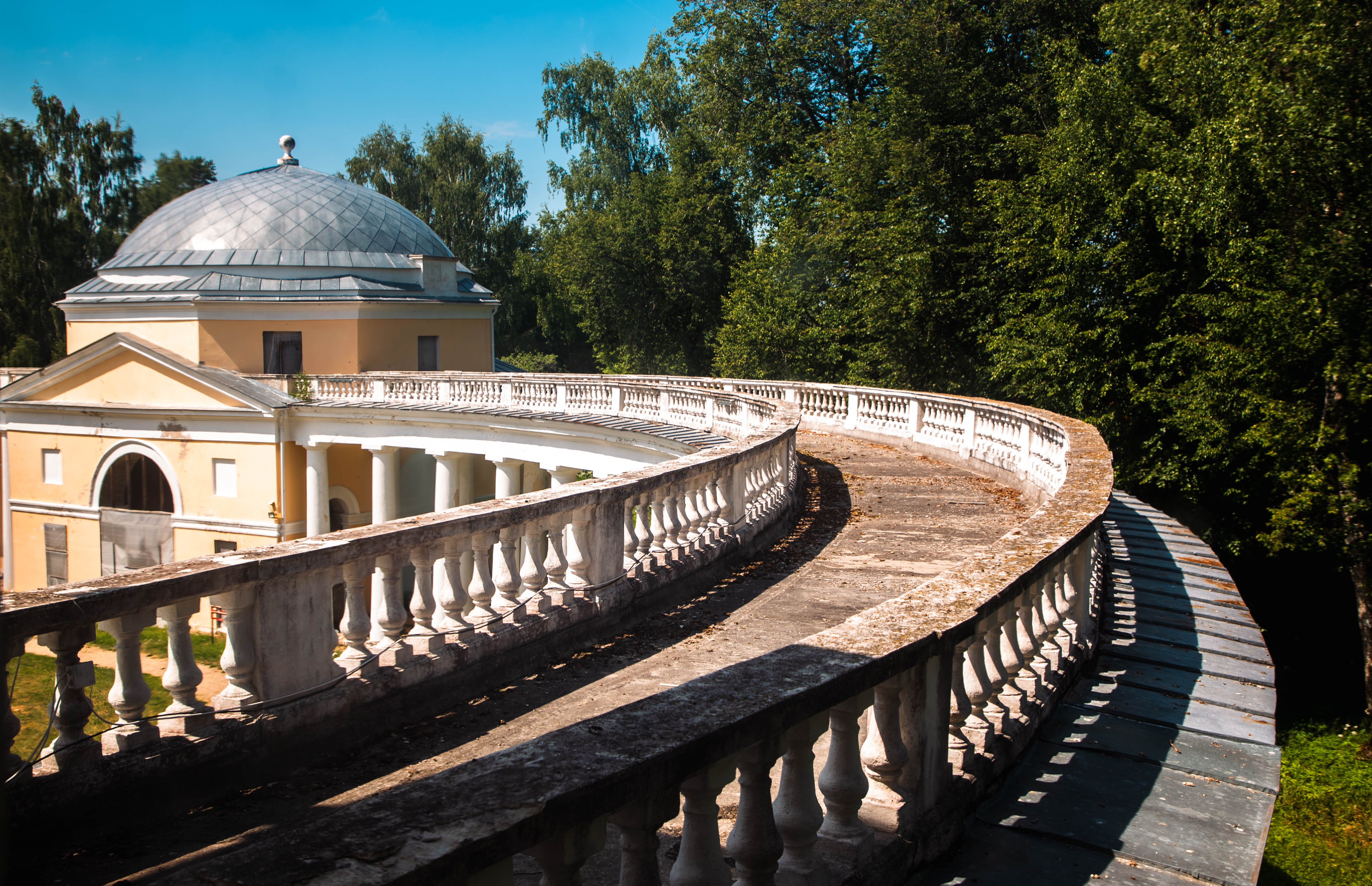 Блогер показала самую известную усадьбу Тверской области