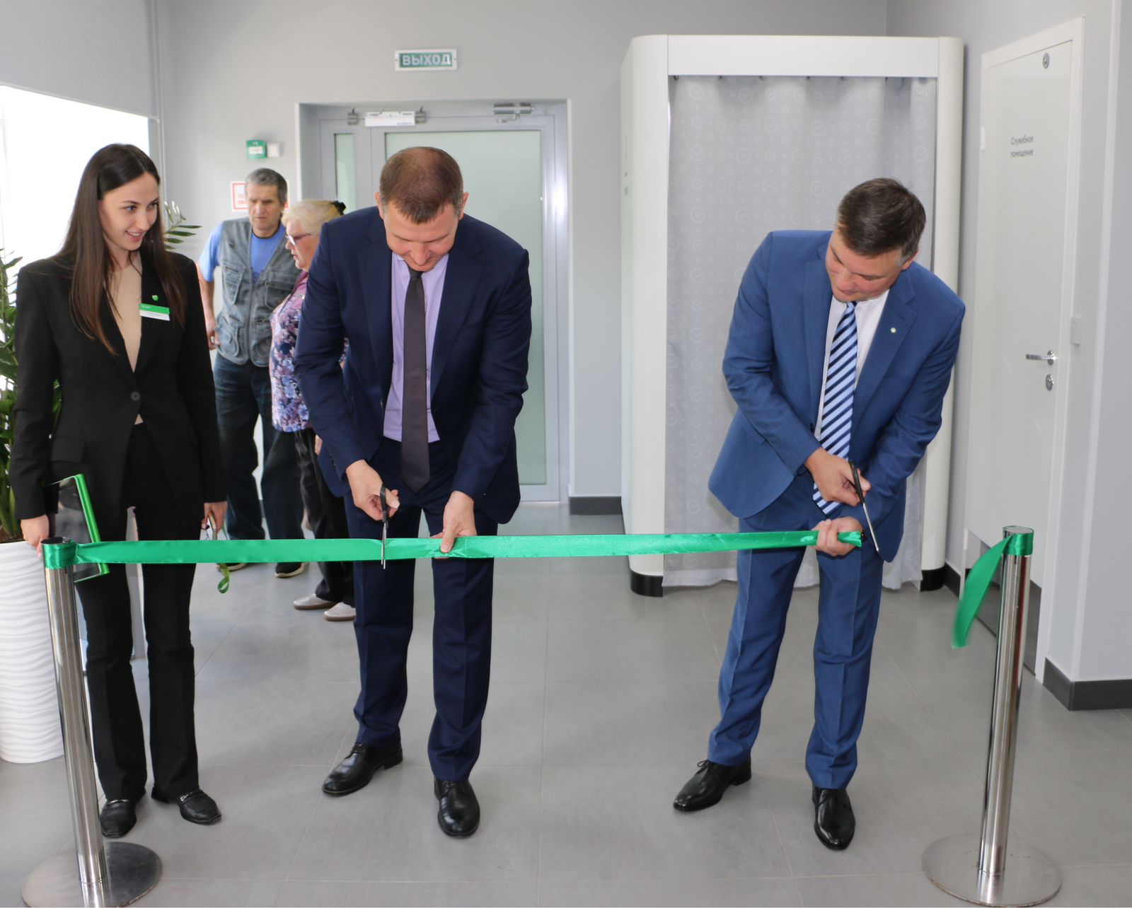 Сбер открыл в Твери еще один офис современного формата Сбер открыл в Твери еще один офис современного формата