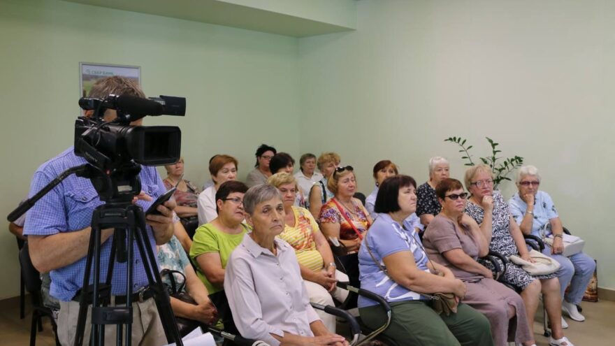 Тверское отделение Сбербанка совместно с региональным отделением Социального фонда России дали официальный старт новому проекту по финансовой грамотности