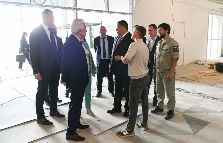 В прямом эфире губернатор рассказал, какие проекты выполняются в Тверской области по поручению Владимира Путина В прямом эфире губернатор рассказал, какие проекты выполняются в Тверской области по поручению Владимира Путина