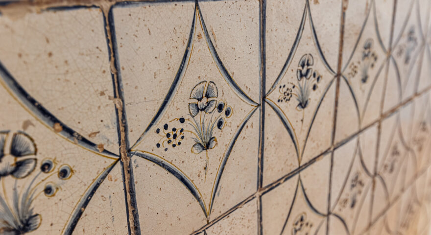 В Музее тверского быта пройдет мастер-класс по росписи изразцов