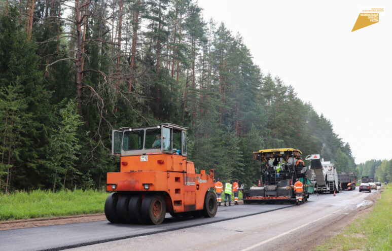 В Тверской области четыре дороги отремонтируют раньше запланированного срока