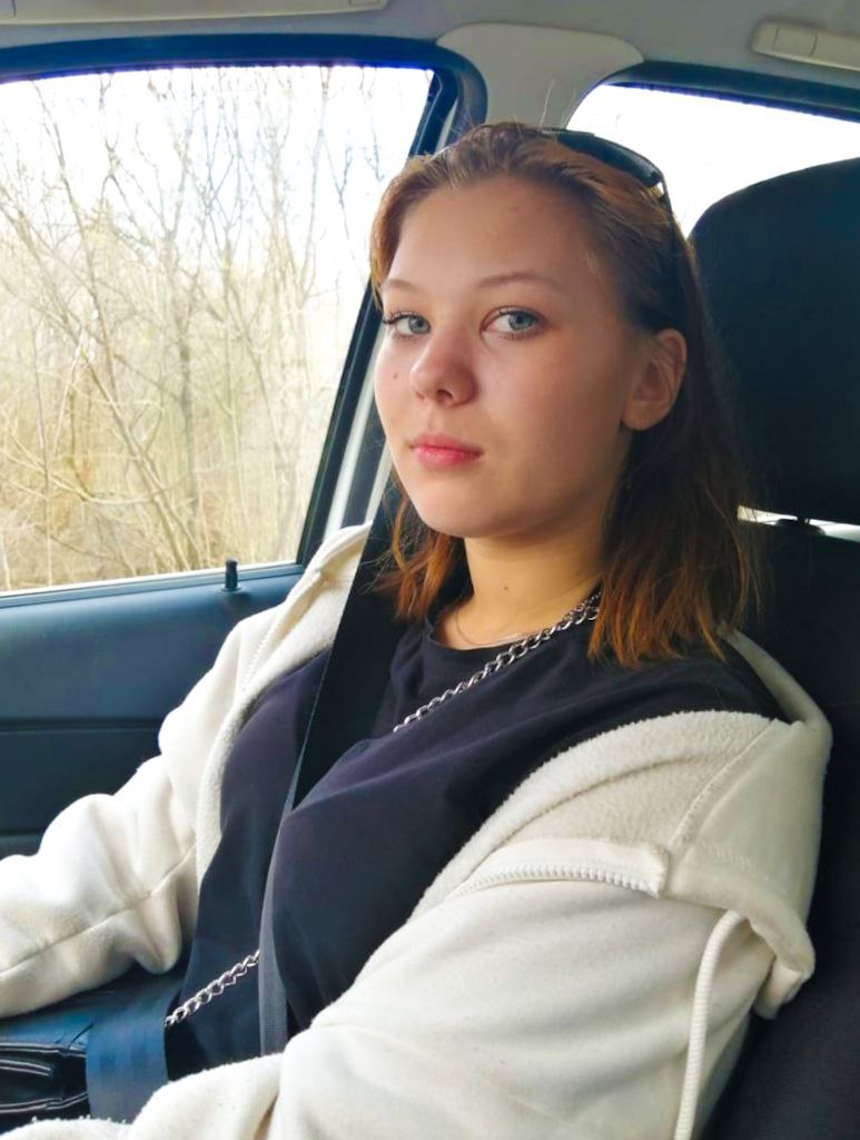В Торжокском районе пропала 16-летняя девушка, СК начал проверку В Торжокском районе пропала 16-летняя девушка, СК начал проверку