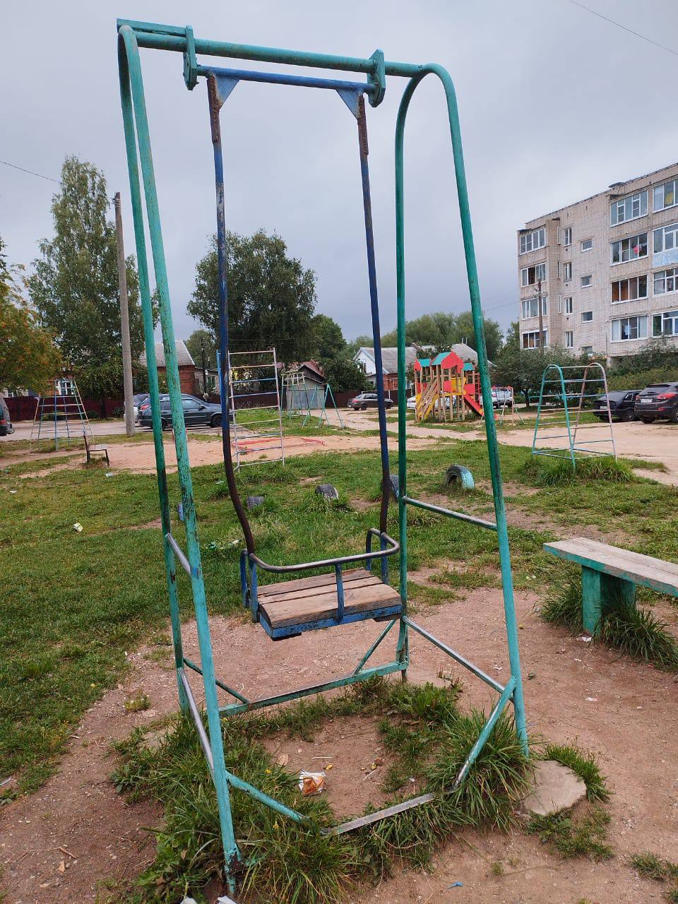 В Вышнем Волочке 7-летняя девочка получила травму на детской площадке В Вышнем Волочке 7-летняя девочка получила травму на детской площадке
